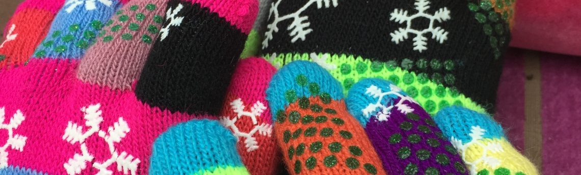 New glove lines – latest hand-warmers and kids fun fingers!