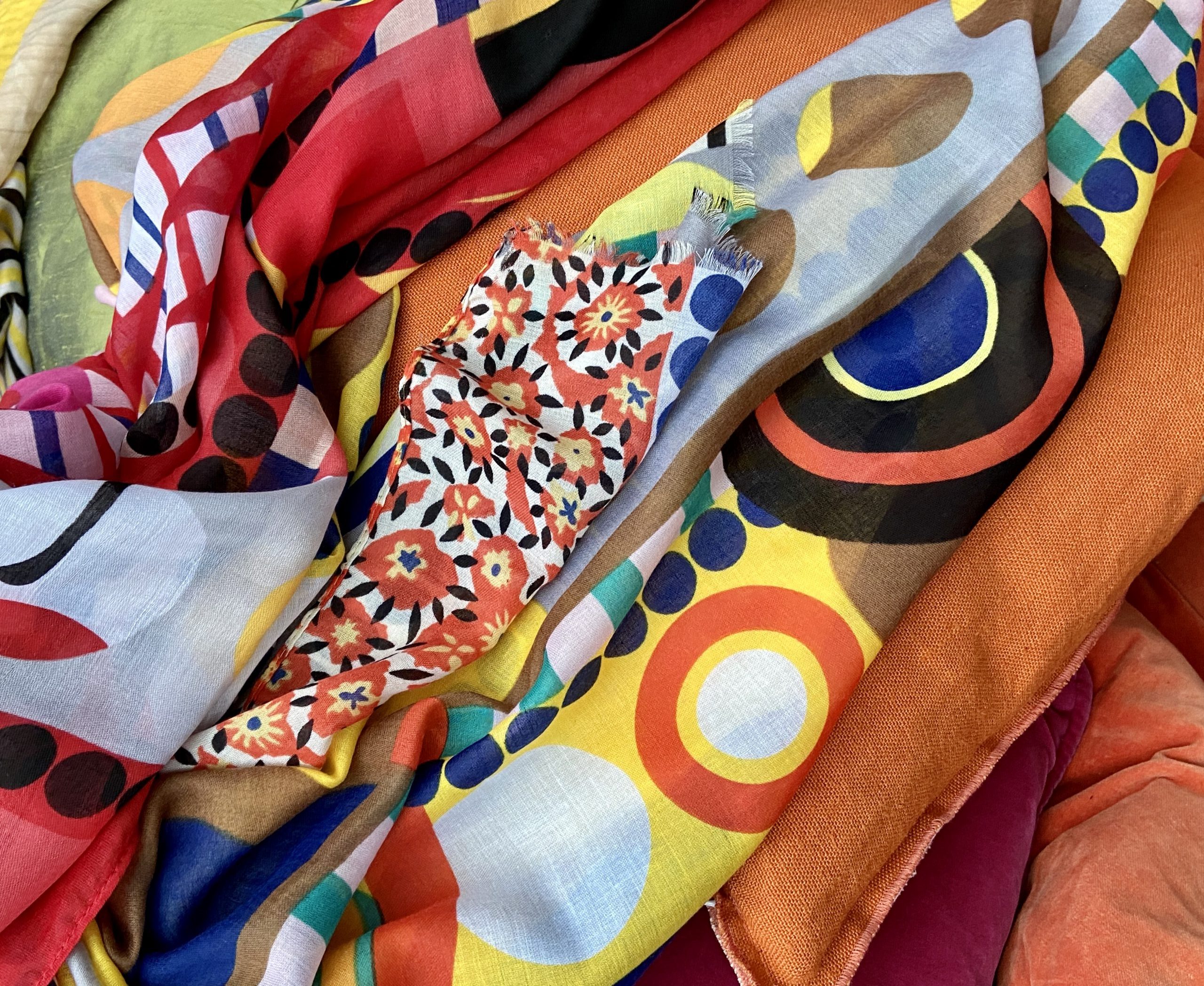 brightscarf1 ⋆ JOE COOL