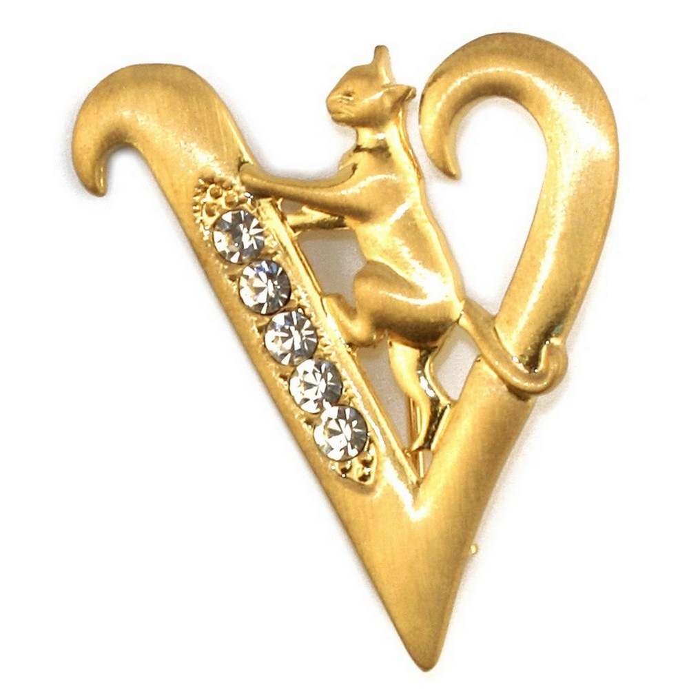 Brooch pewter & gold plated initial 'v' cat/stones gold