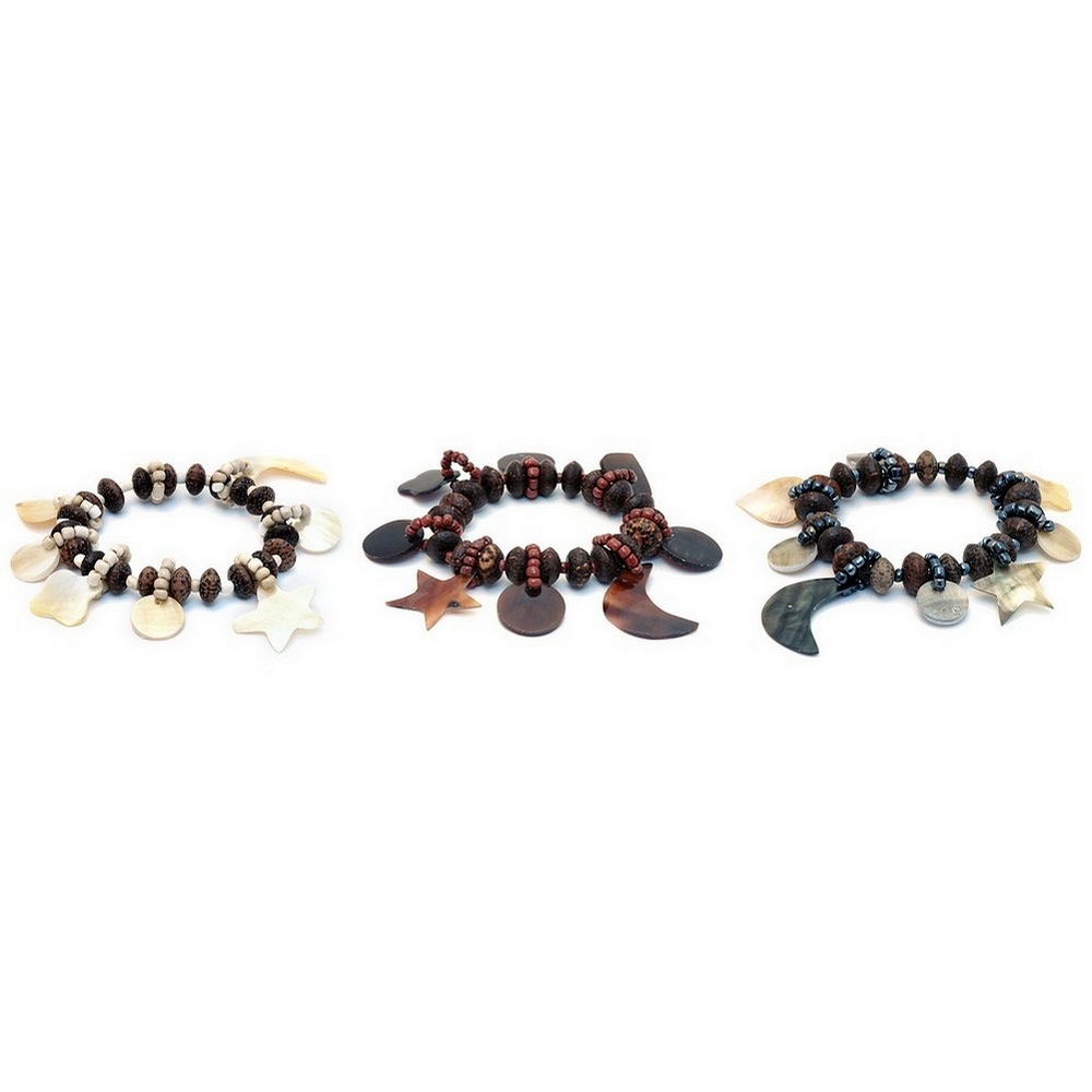 Bracelet mother of pearl & wood charms assorted
