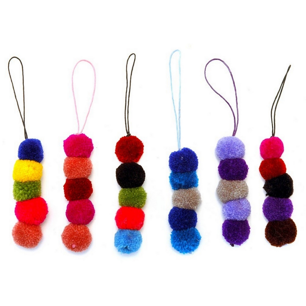 Phone charm fabric 5 pompom