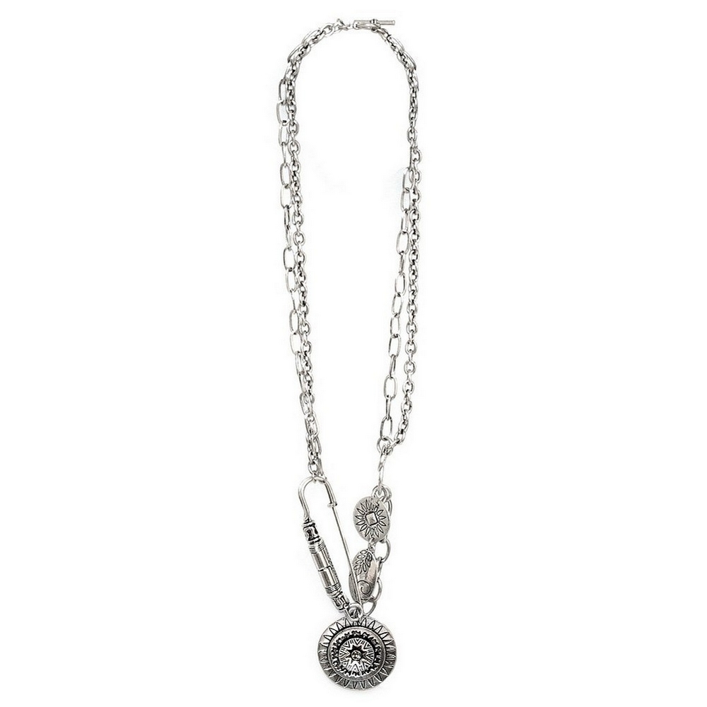 Necklace with a pendant etched with smokey crystal silver
