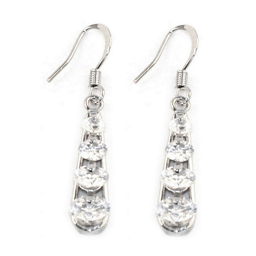 Drop earring platinum pated cubic zirconium 4 circle drop