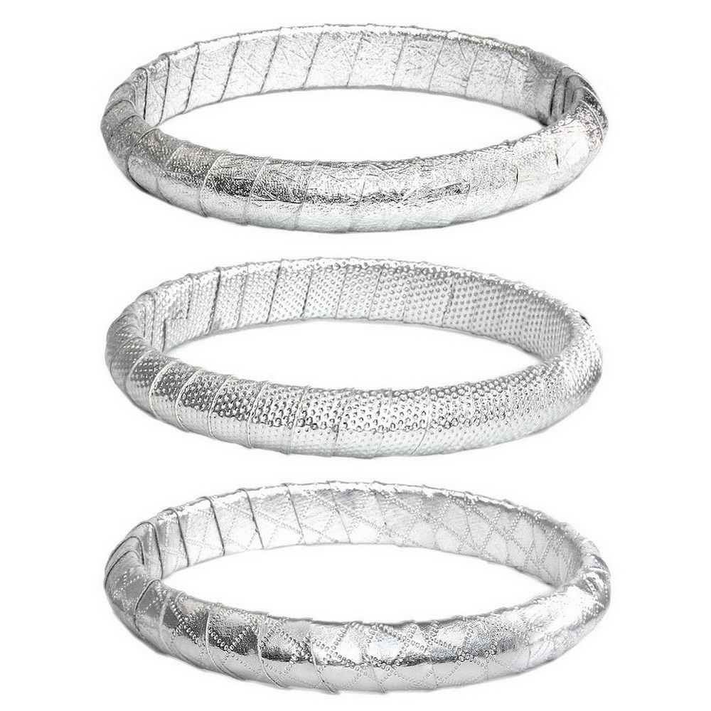 Bangle fabric & resin embossed silver