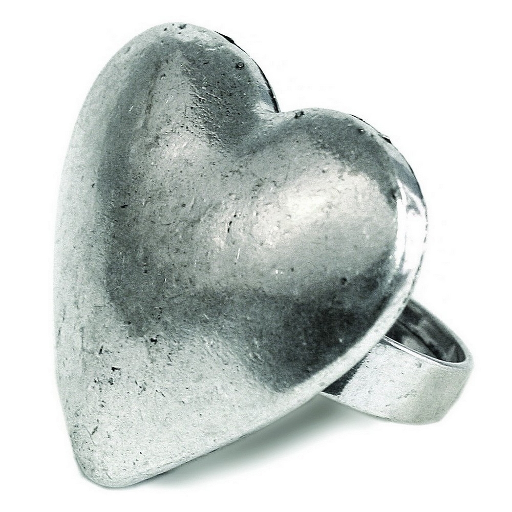 Ring polished heart