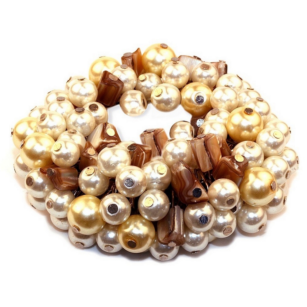 Bracelet glass & mother of pearl cluster of beads pearl off-white beige