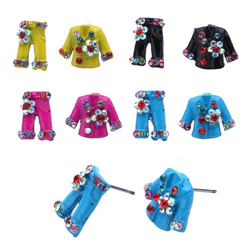 Stud earring enamel top & trousers