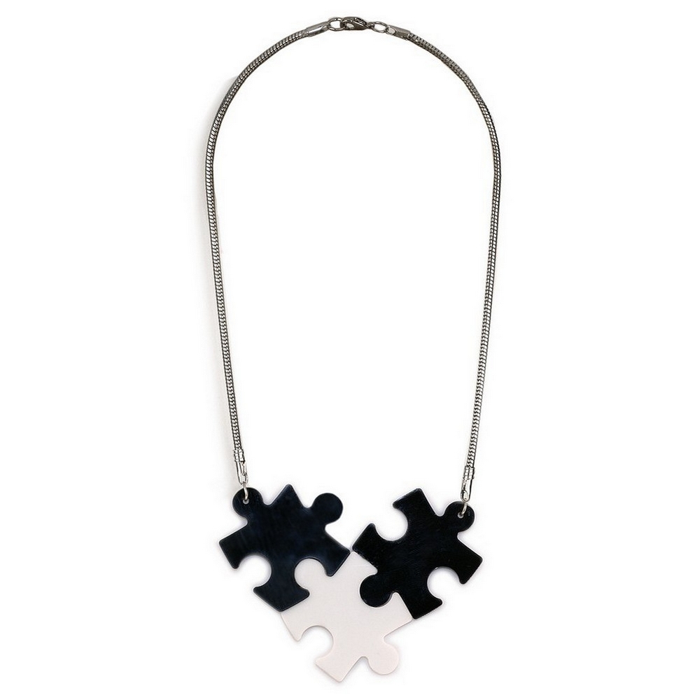 Necklace with a pendant 3 part v jigsaw