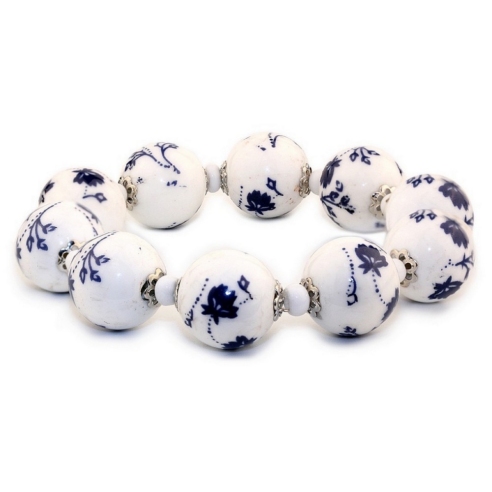Bracelet ceramic & glass tea garden sprigged blue & white