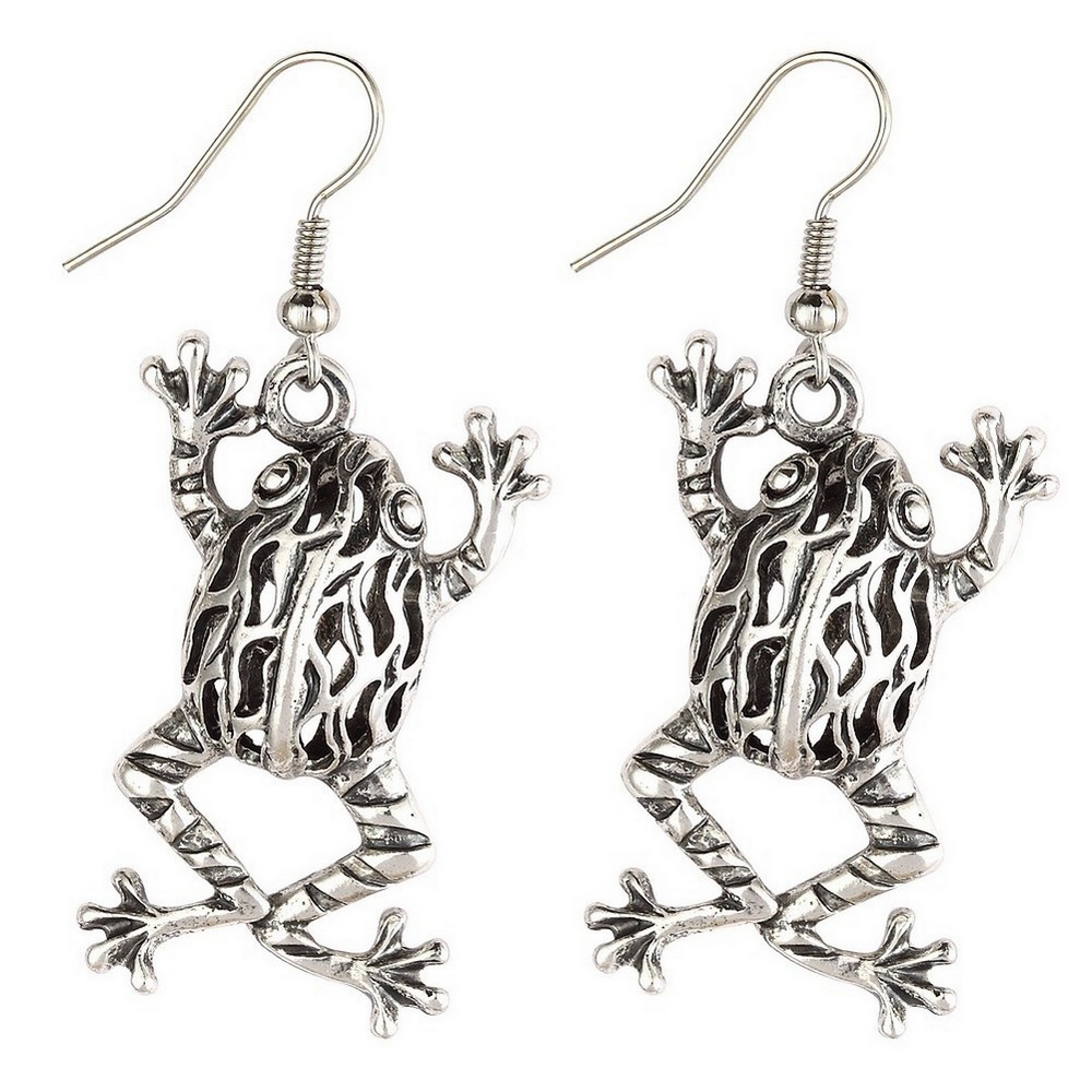 Drop earring hollow fretwork frog