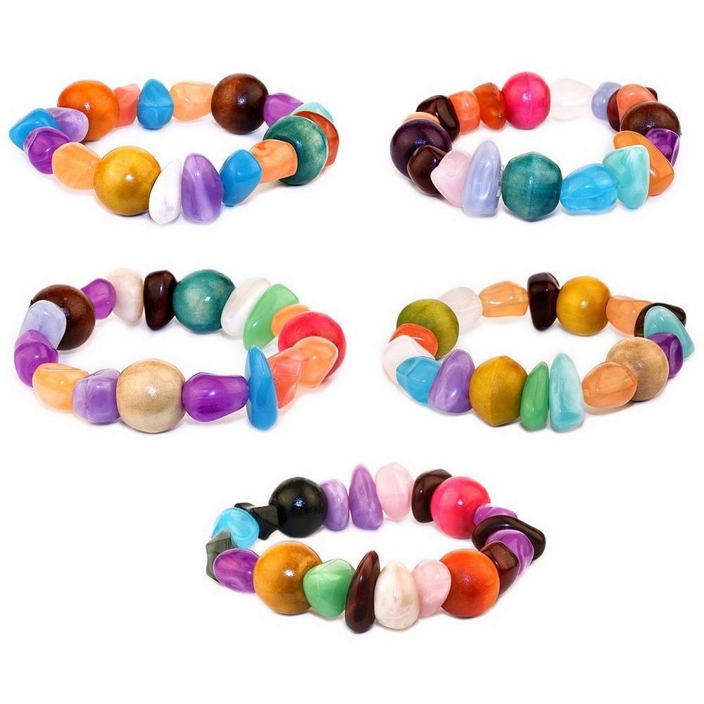 Bracelet resin & wood balls & nuggets elasticated