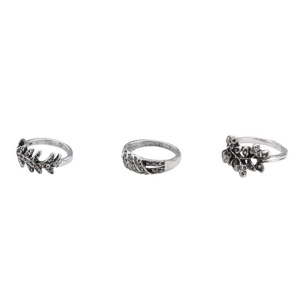 Ring crystal glass marcasite