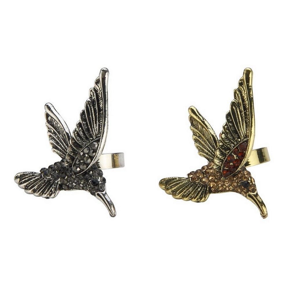 Ring crystal glass hummingbird