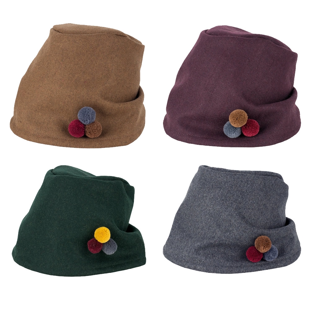 Hat st andrews pompom