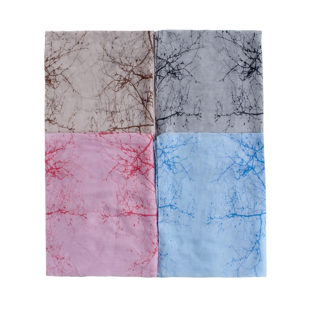 Scarf shadow print tree