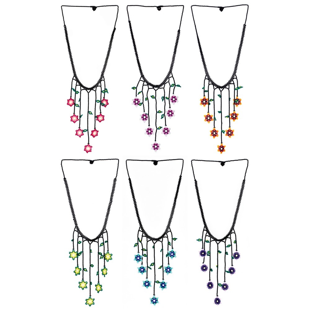 Necklace bead trailing flowers