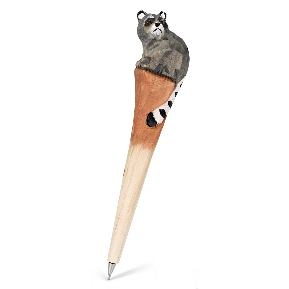 Pen wood racoon