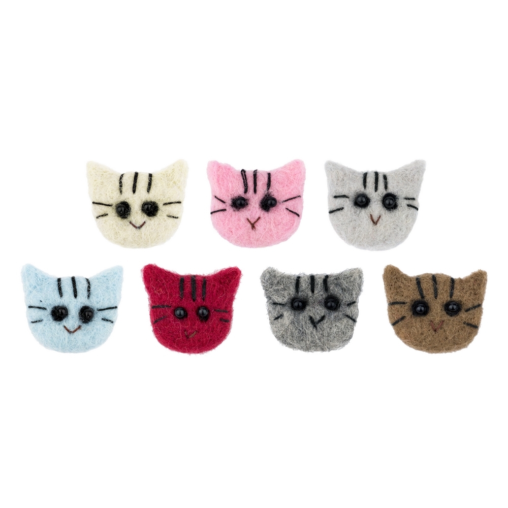 Clutch pin brooch felt cat