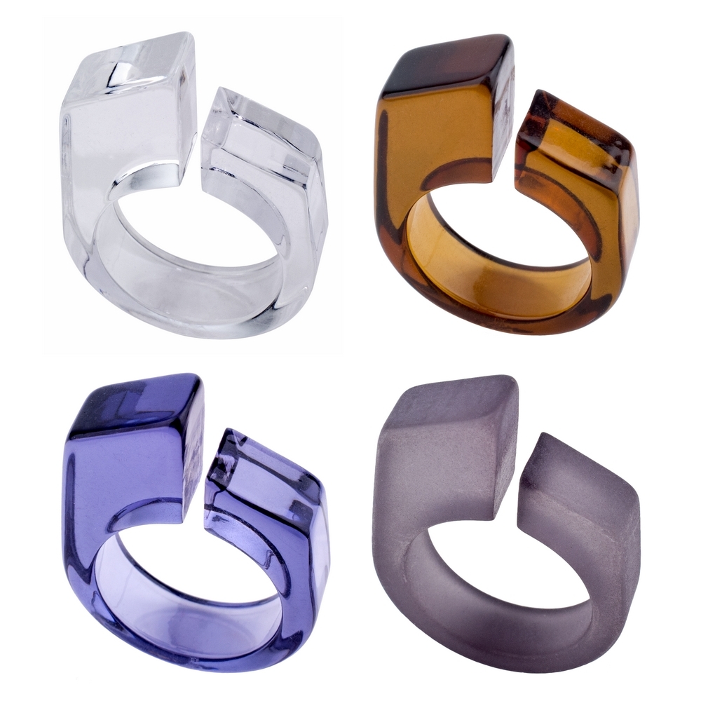Ring acrylic block slice