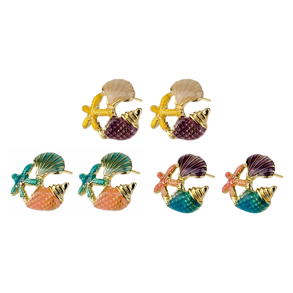 Stud earring seashore